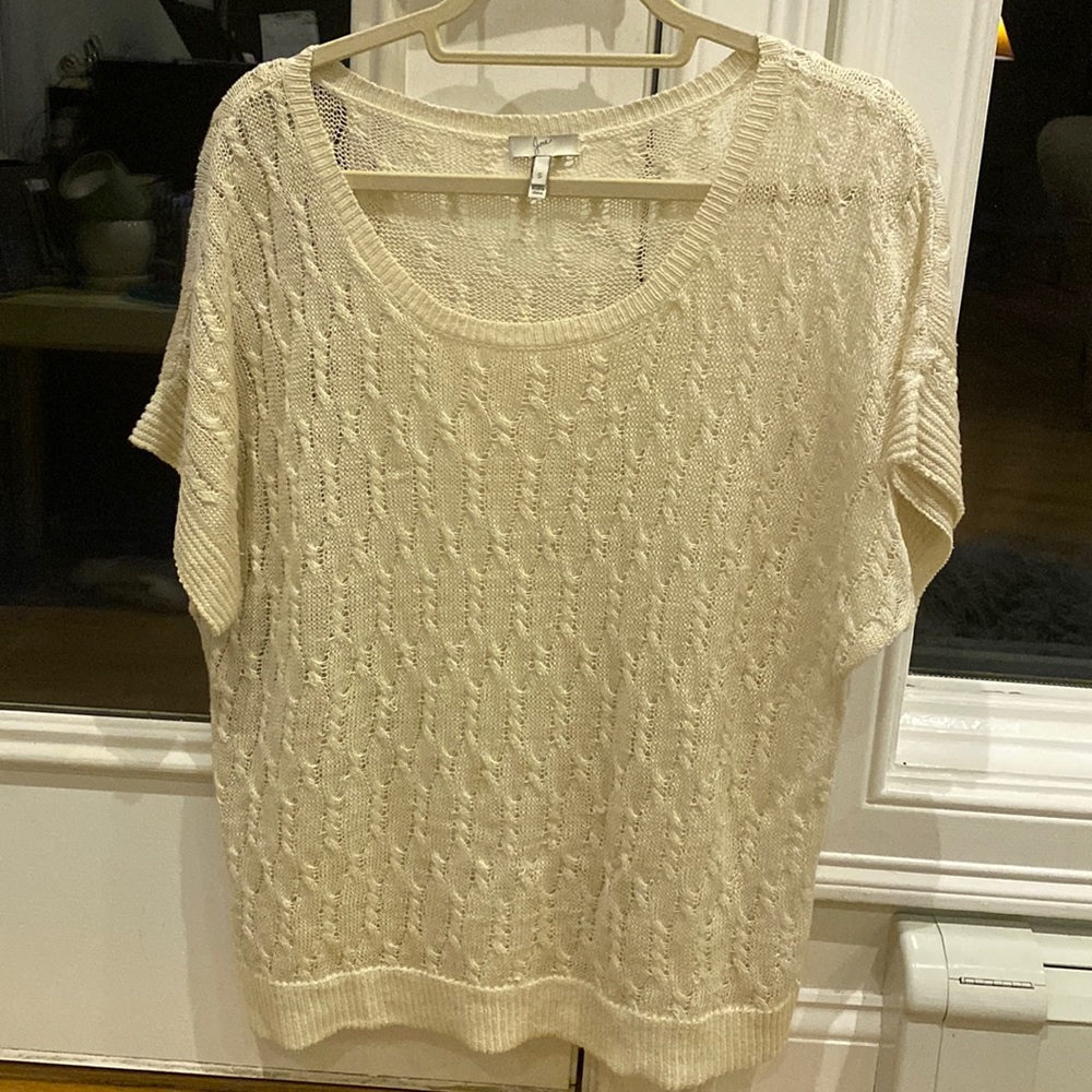 Joie linen sweater. Beautiful open knit lightweight and oversized.Like new!